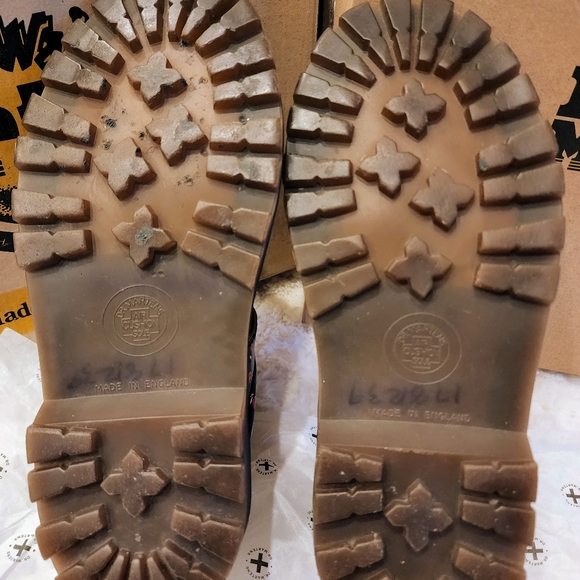 Vintage 80s Dr. Martens Mary Jane - Picture 11 of 11